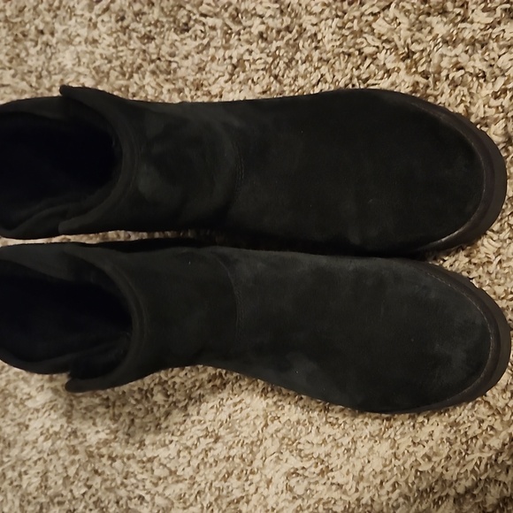 UGG Black Suede  Boots - Picture 3 of 4